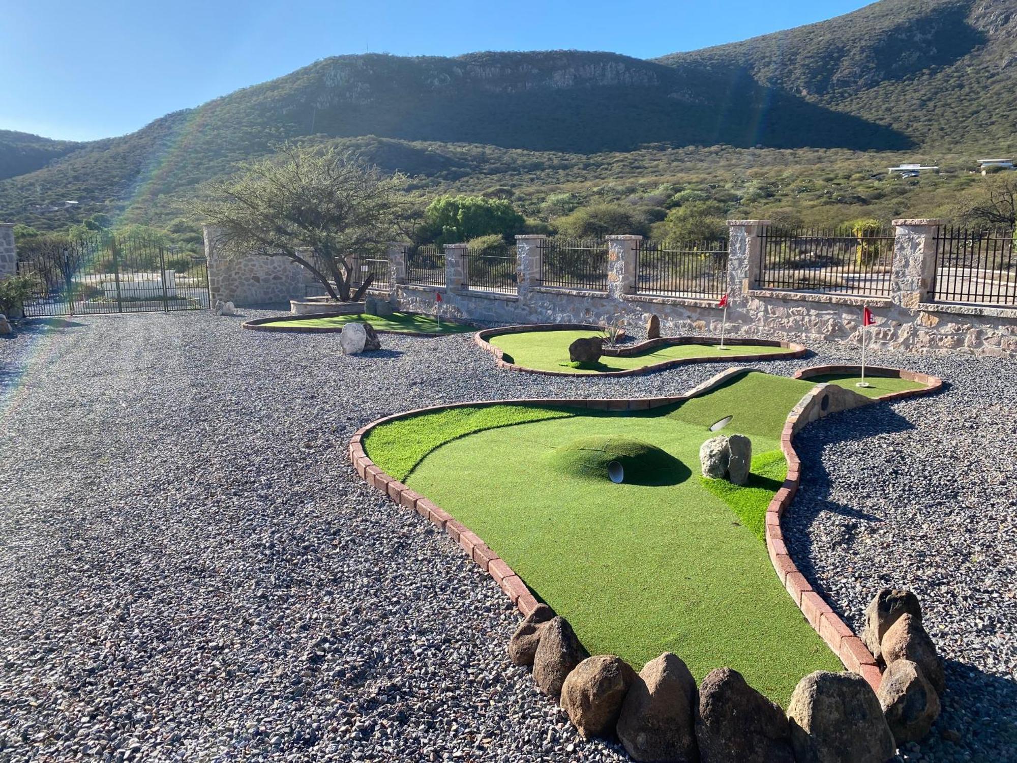 Club Vergel Resort Bernal Eksteriør billede